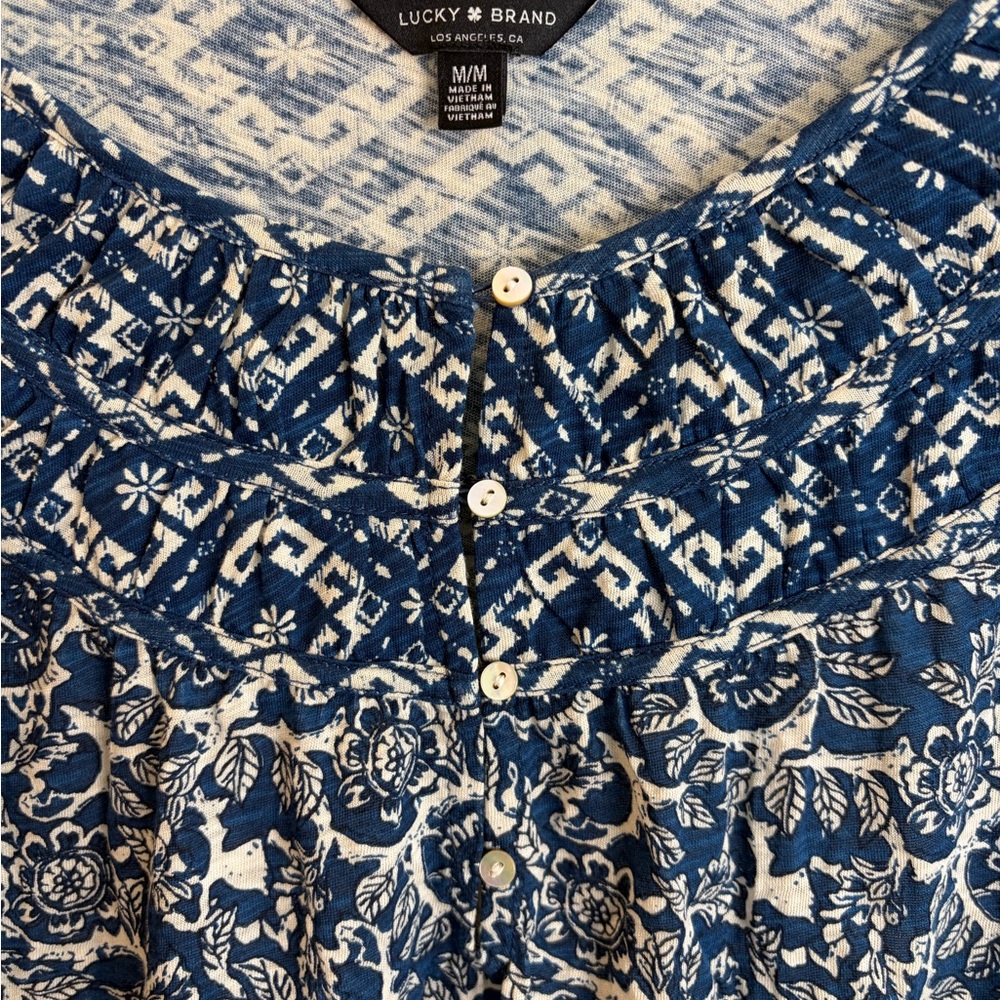 Lucky Brand Blue and White Patterned Blouse - Picture 3 of 8
